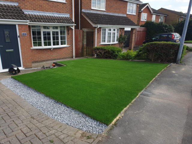 front garden artificial grass.